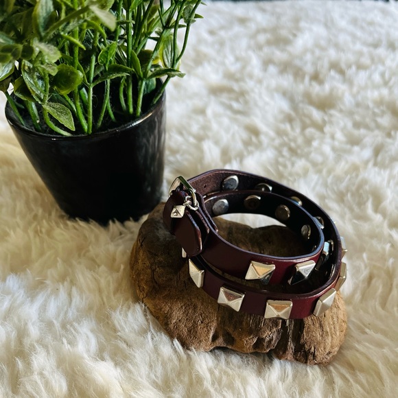 💜🌟SOLD!!!!!!!Rebecca Minkoff Wrap Bracelet🌟💜 - Picture 2 of 6